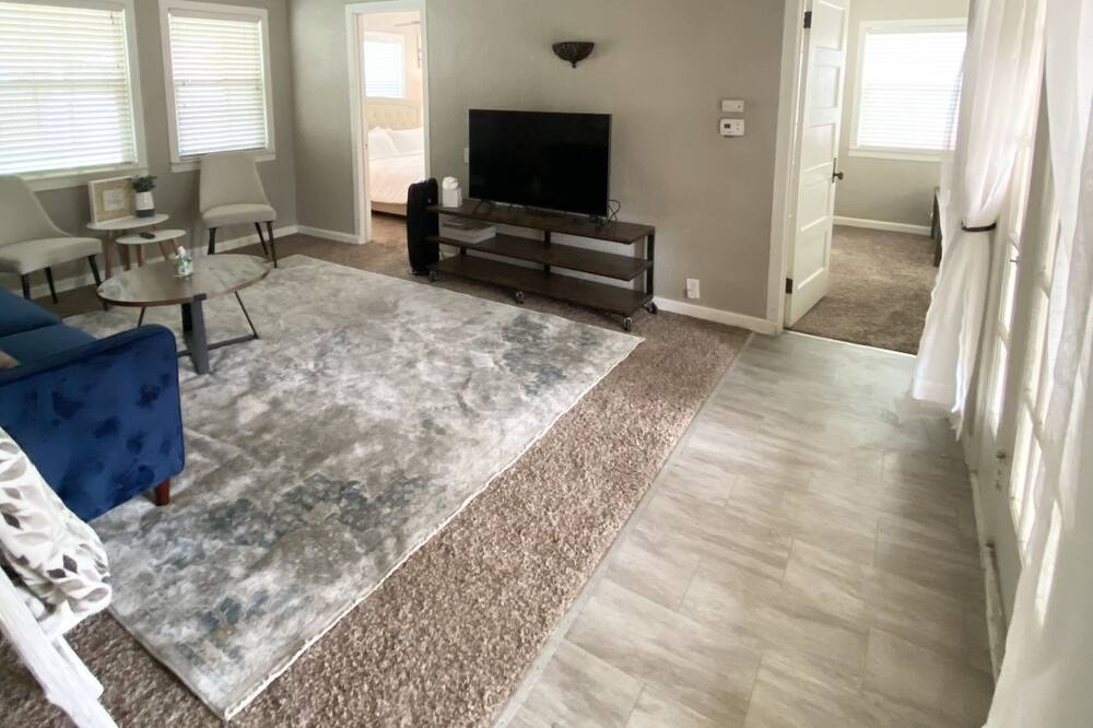 Photo of Bedroom in Tulare