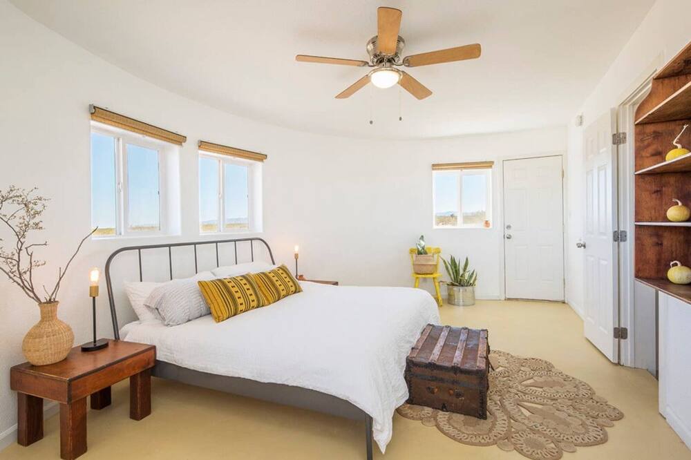 Photo of Bedroom in Landers