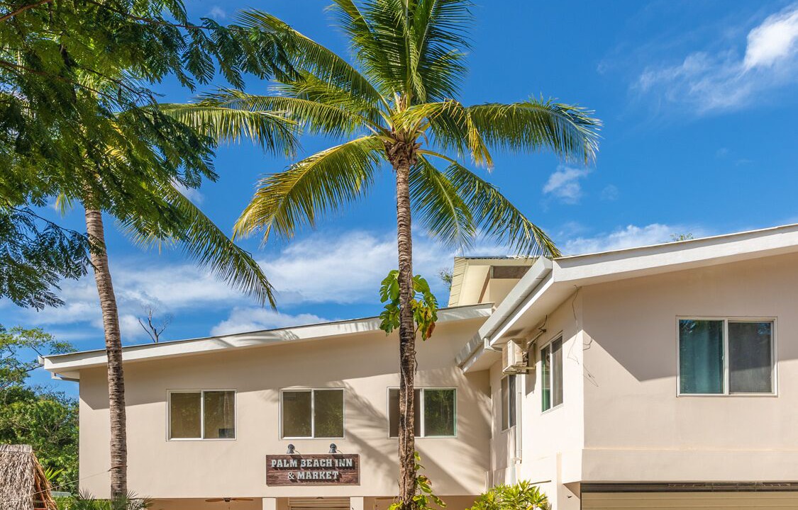 Photo of Outdoor in Palm Beach Estates