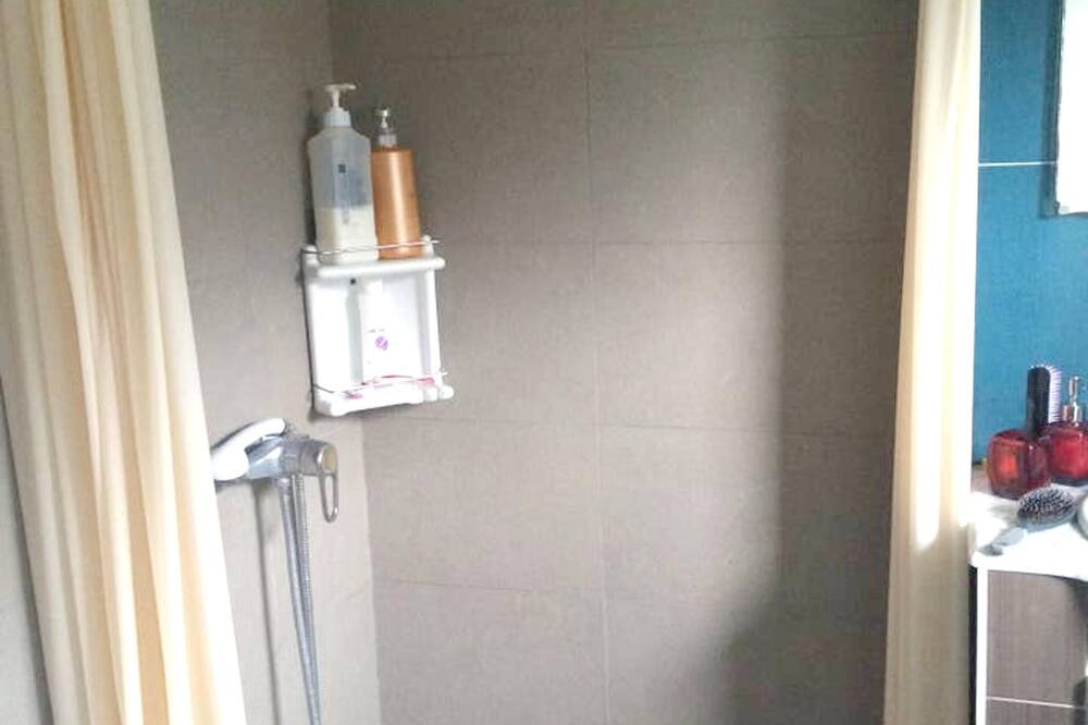 Photo of Bathroom in Montemor-o-Novo