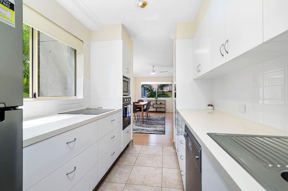 Photo of Kitchen in Biggera Waters