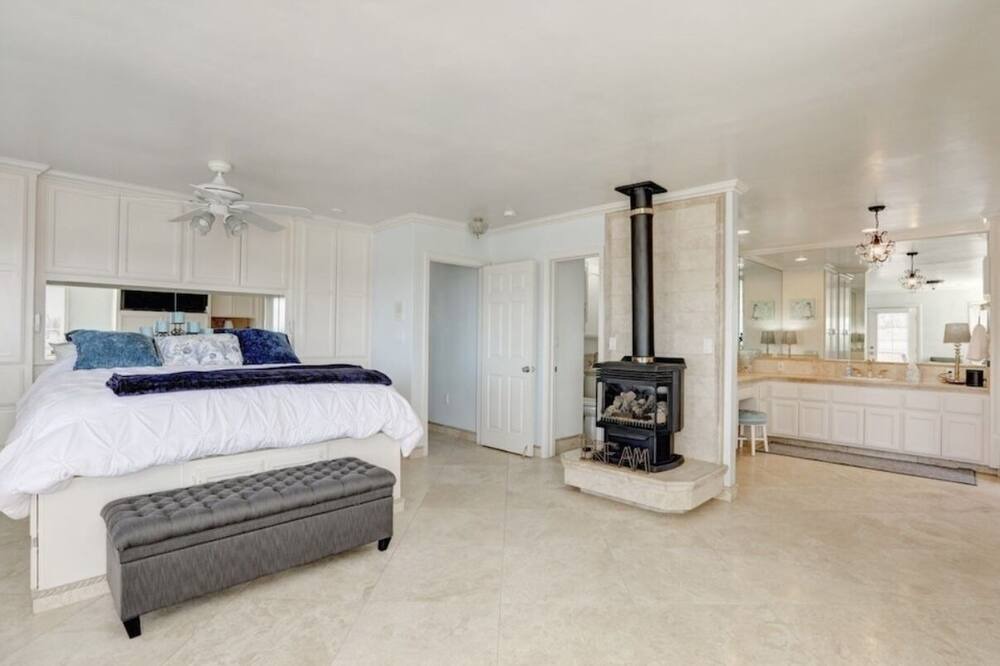Photo of Livingroom in Grover Beach