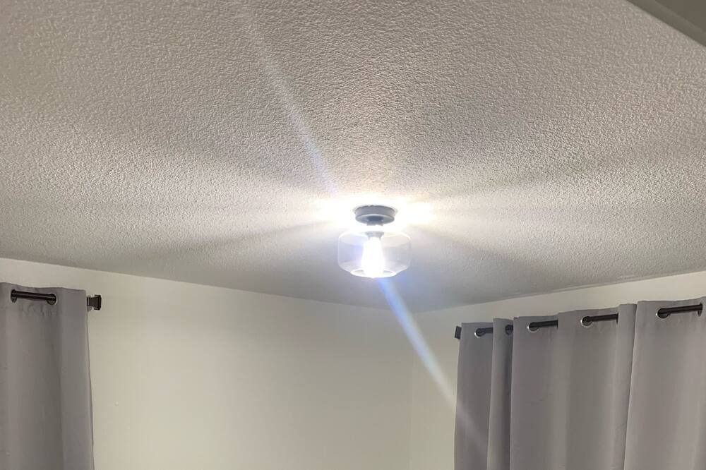 Photo of Bedroom in Lake Murray