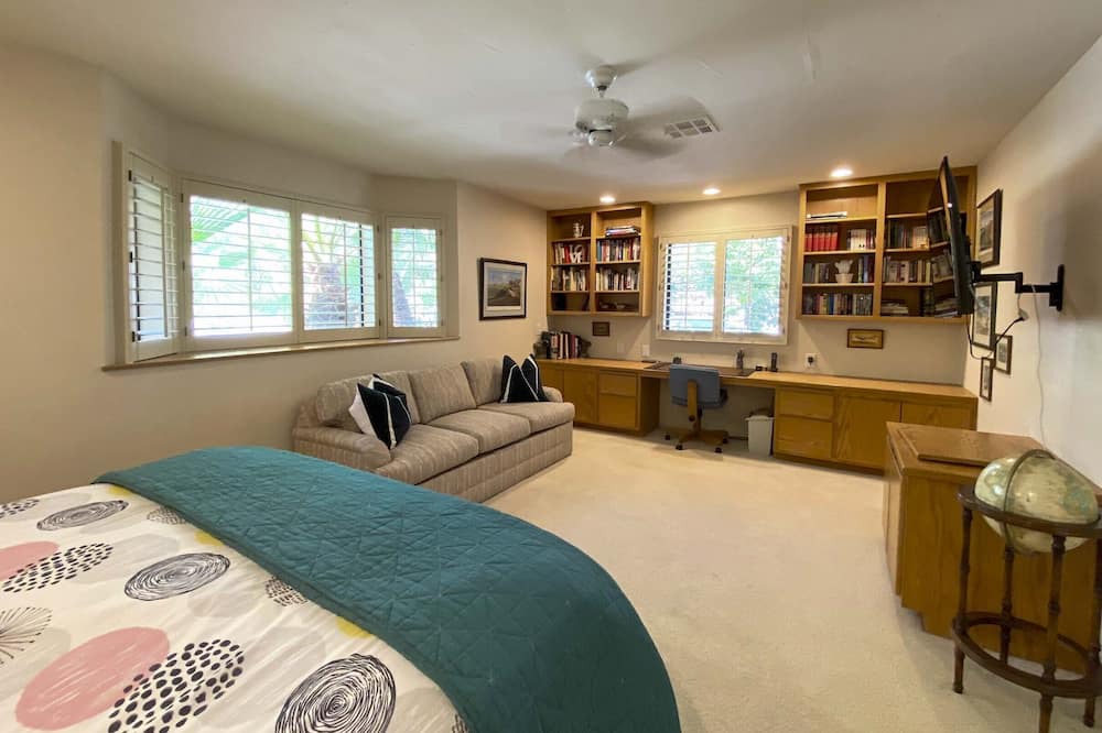 Photo of Bedroom in Borrego Springs