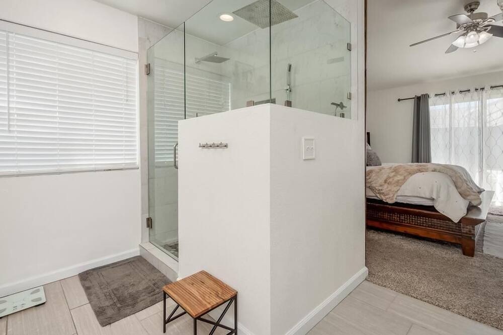 Photo of Bedroom in Lemoore