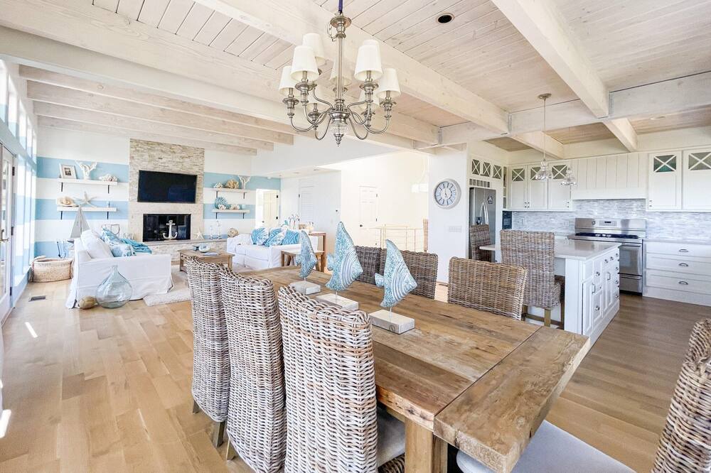 Photo of Bedroom in Santa Barbara