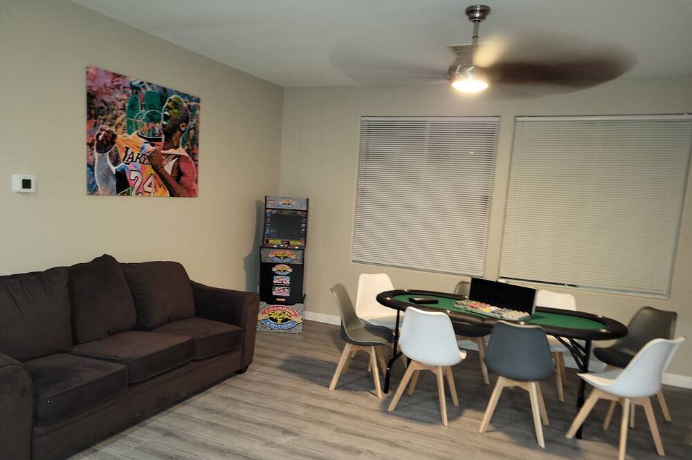 Photo of Livingroom in North Las Vegas