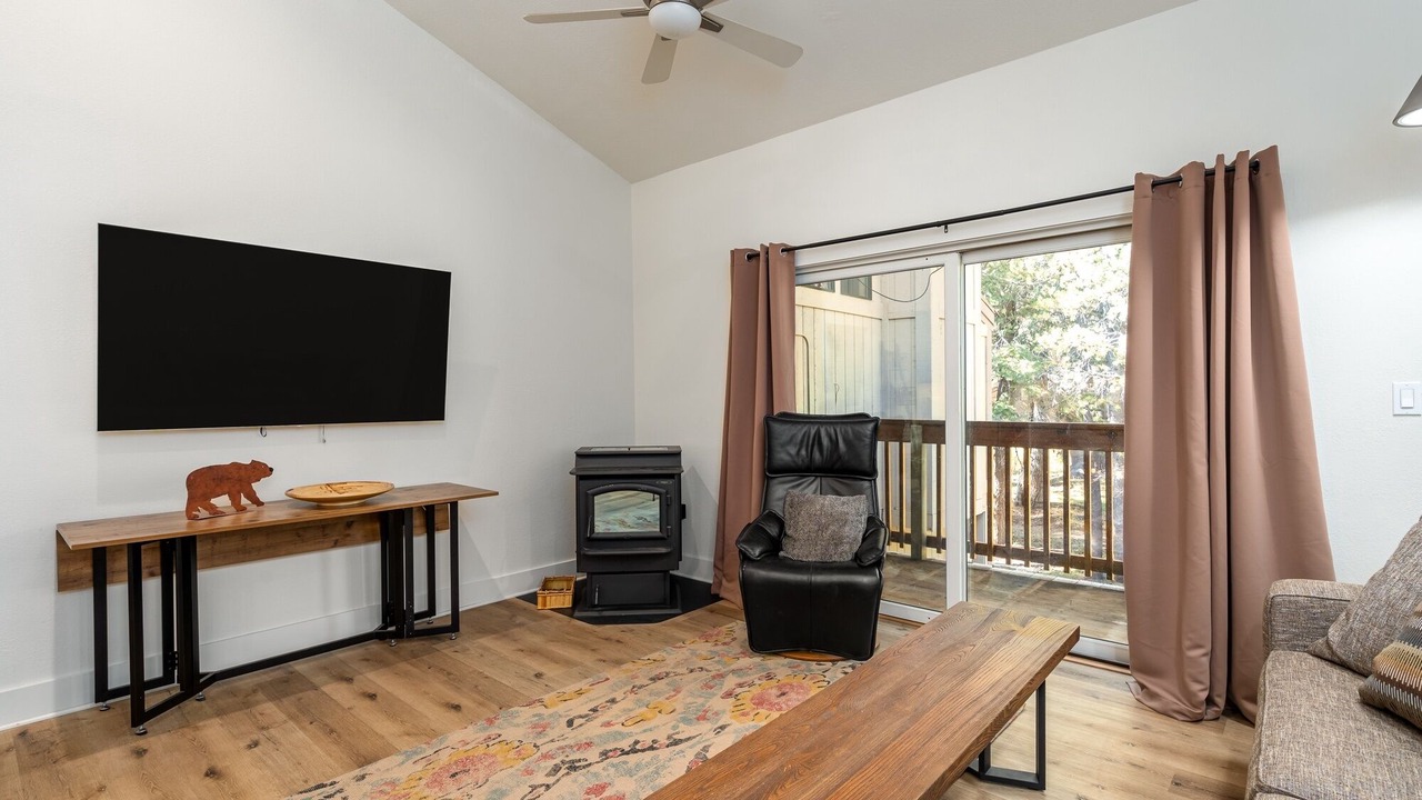 Photo of Livingroom in Bear Valley