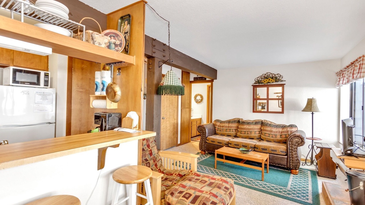 Photo of Livingroom in Bear Valley