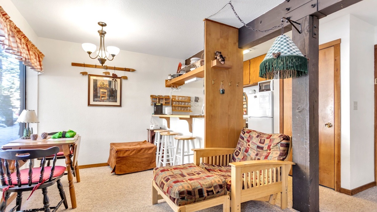 Photo of Livingroom in Bear Valley