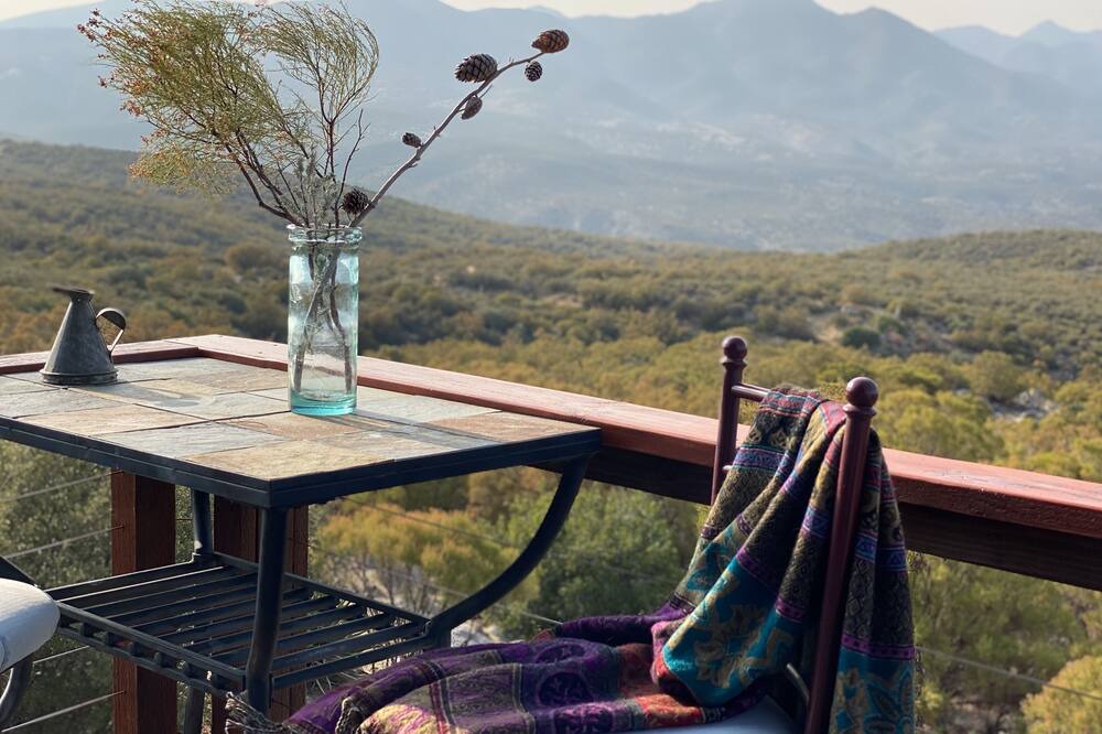 Photo of Patio Balcony in Mountain Center