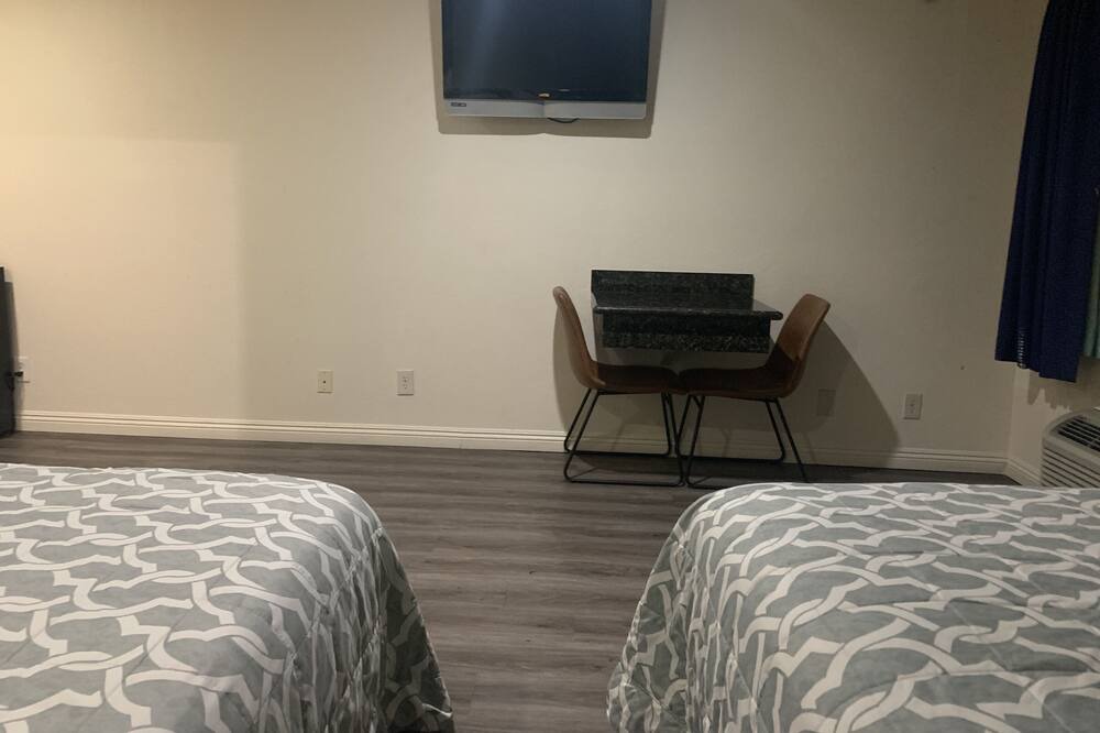 Photo of Bedroom in Los Angeles