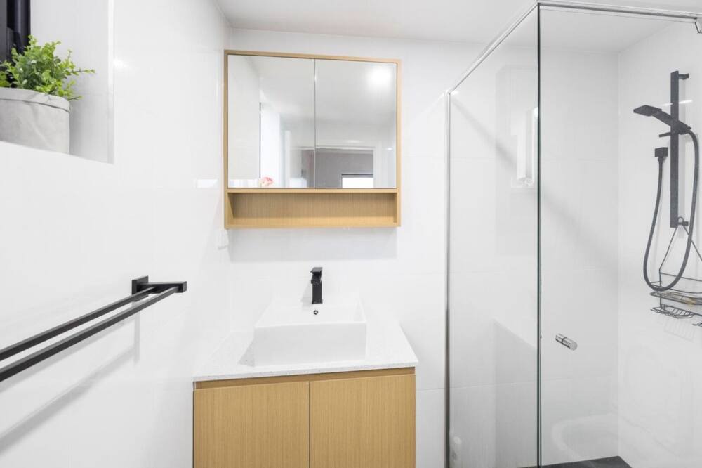 Photo of Bathroom in Sandstone Point