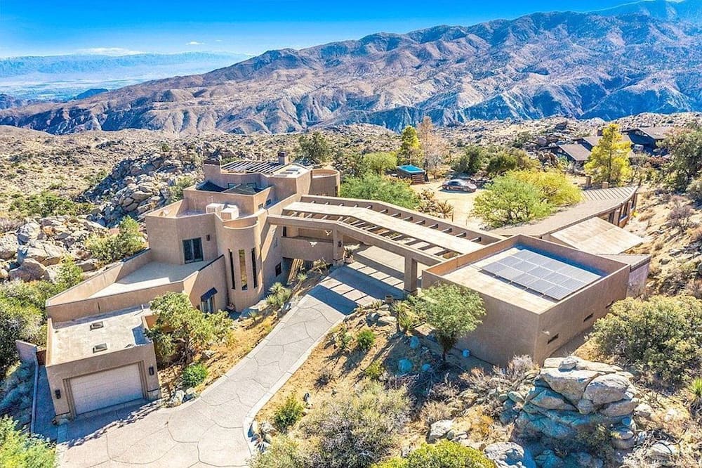 Photo of Outdoor in Pinyon Crest