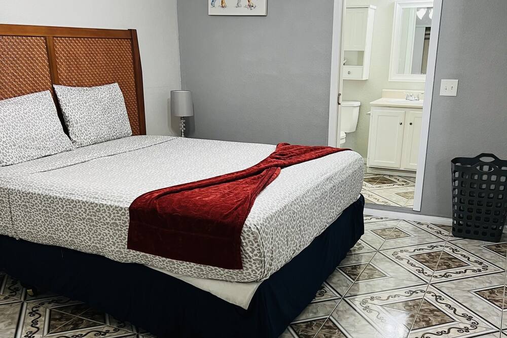 Photo of Bedroom in Summerlin