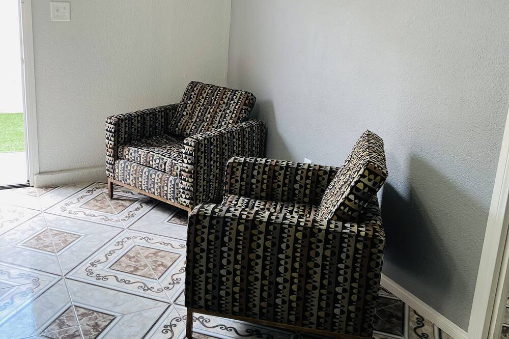 Photo of Livingroom in Summerlin