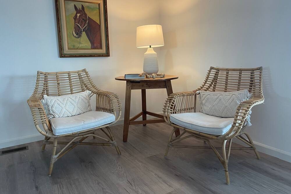 Photo of Livingroom in Creston
