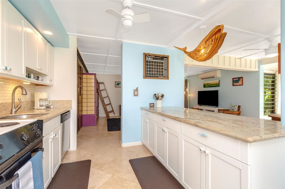 Photo of Kitchen in Waialua