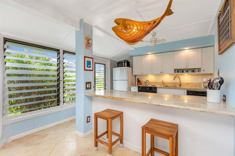 Photo of Kitchen in Waialua
