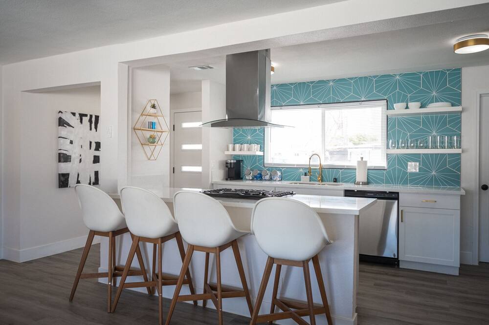 Photo of Kitchen in Gateway District