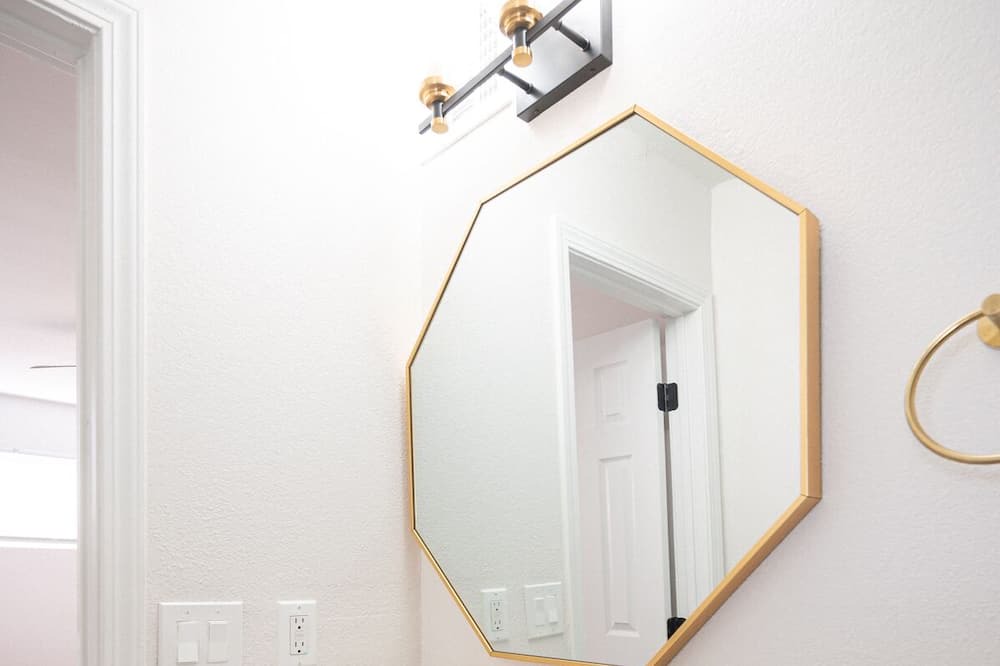 Photo of Bedroom in Gateway District