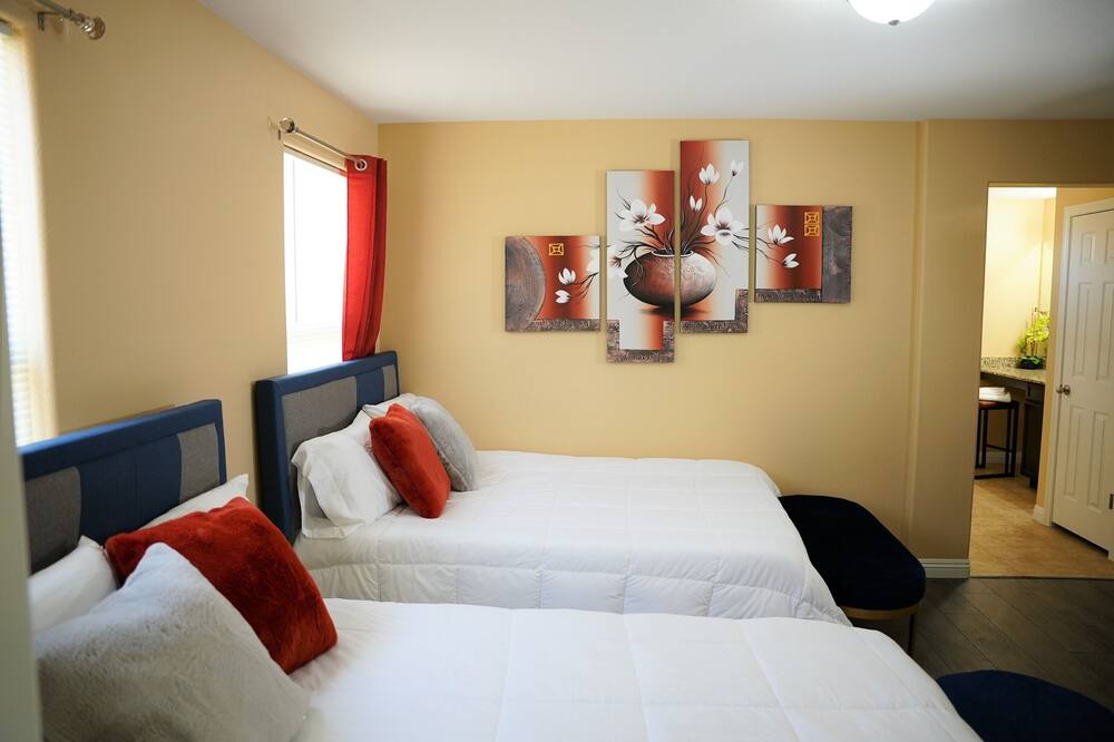 Photo of Bedroom in Nellis Air Force Base