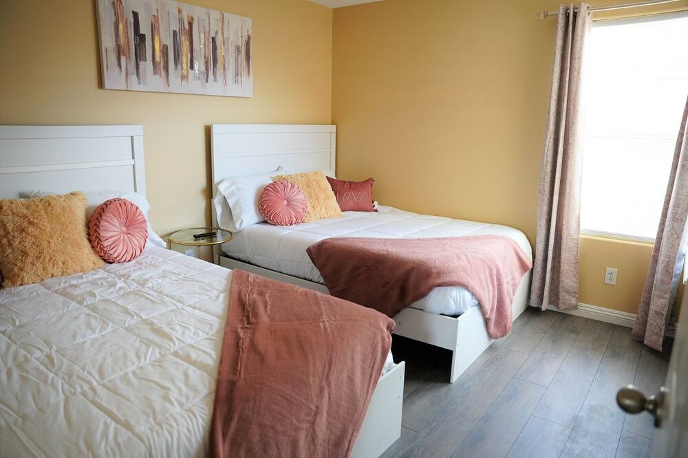 Photo of Bedroom in Nellis Air Force Base