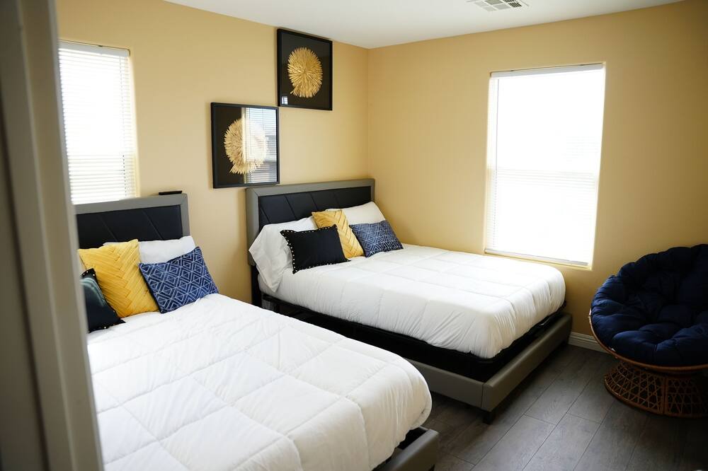 Photo of Bedroom in Nellis Air Force Base