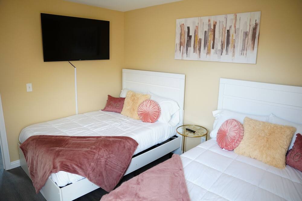Photo of Bedroom in Nellis Air Force Base