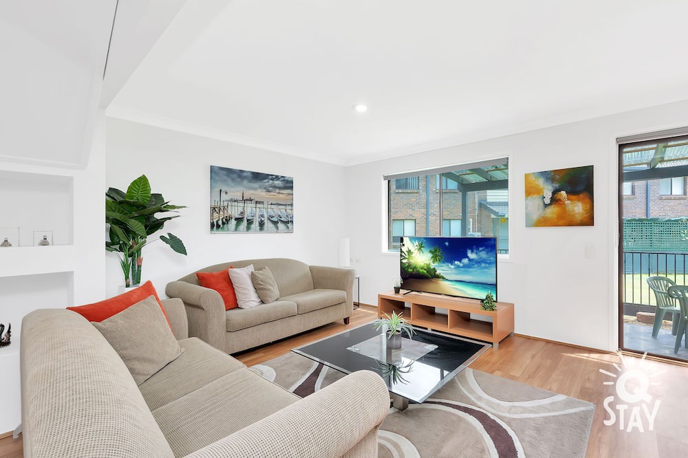 Photo of Livingroom in Nerang