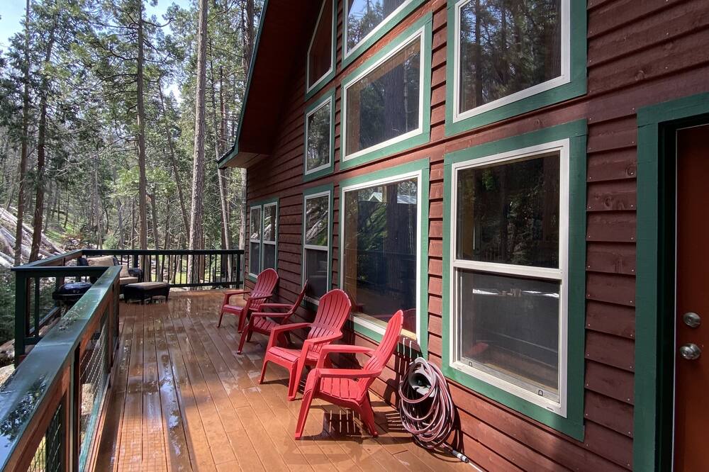 Photo of Patio Balcony in Posey