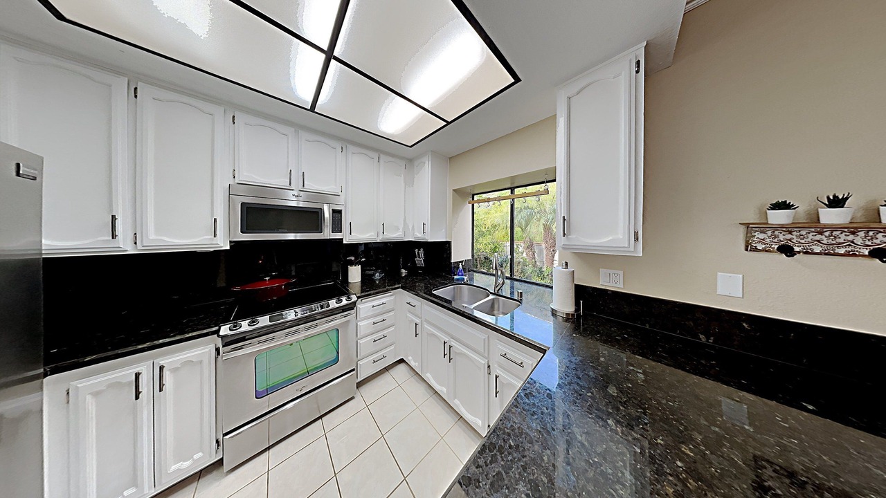 Photo of Kitchen in Tierrasanta