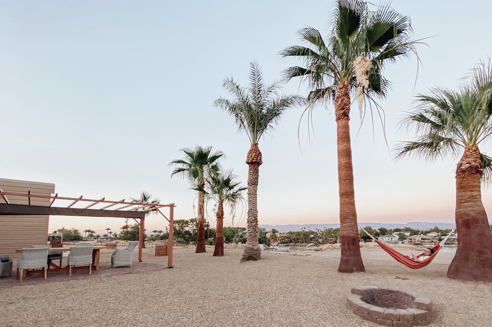 Photo of Outdoor in Needles