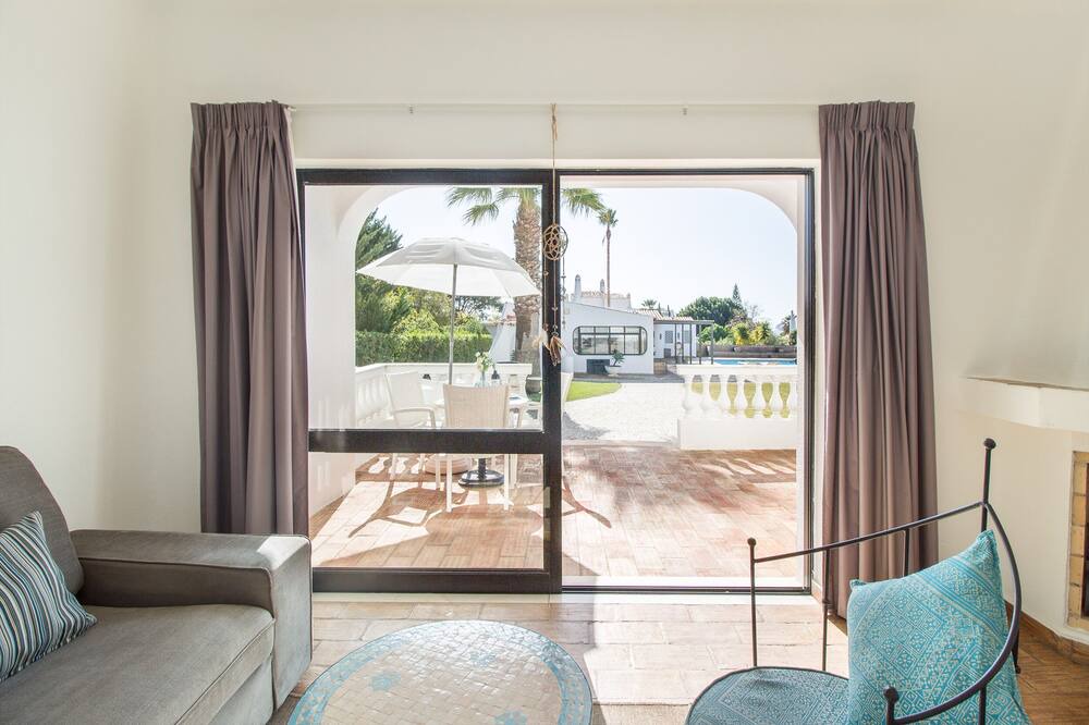 Photo of Livingroom in Mato Serrao