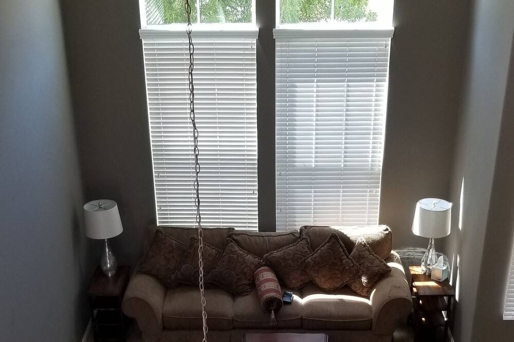 Photo of Bedroom in Beaumont