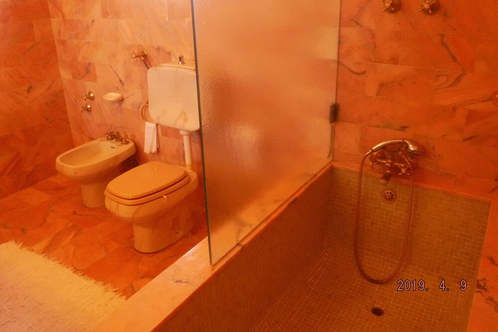 Photo of Bathroom in Barao de Sao Miguel