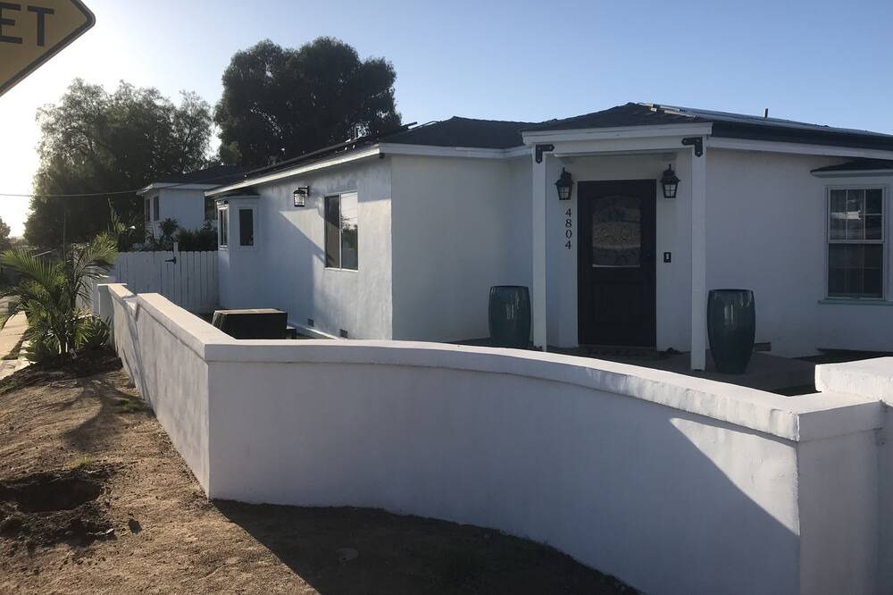 Photo of Outdoor in El Cerrito