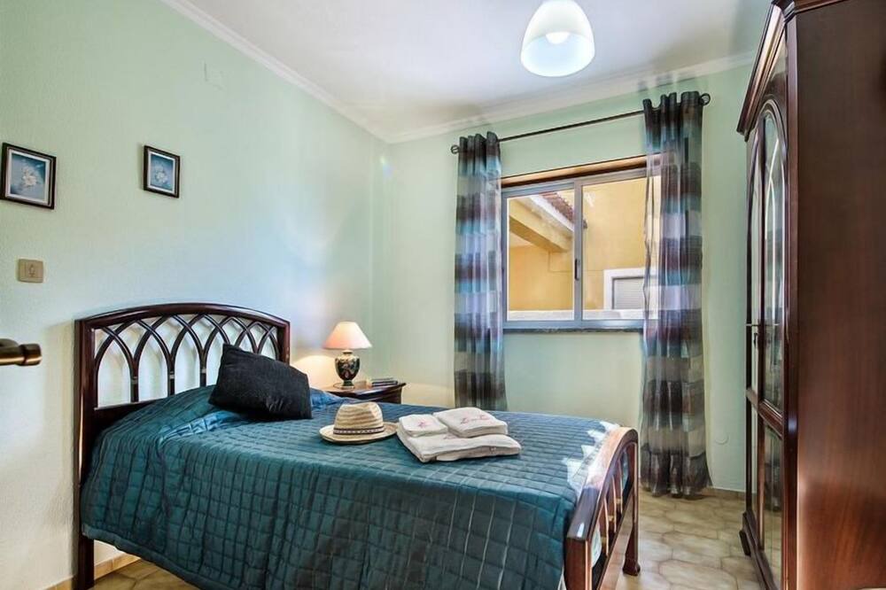 Photo of Bedroom in Vale de Parra
