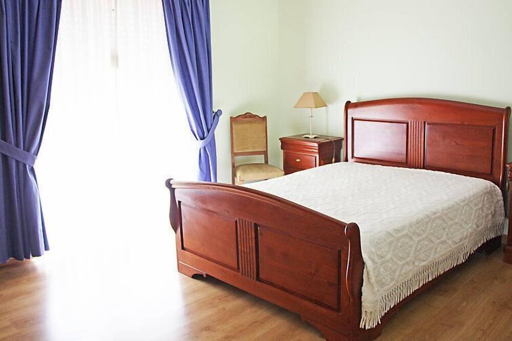 Photo of Bedroom in Ilhavo