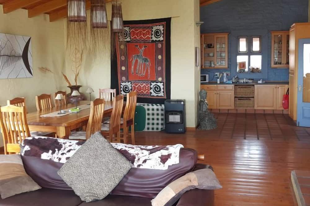 Photo of Livingroom in Wavecrest