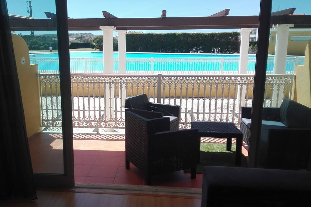 Photo of Patio Balcony in Praia de Santa Cruz