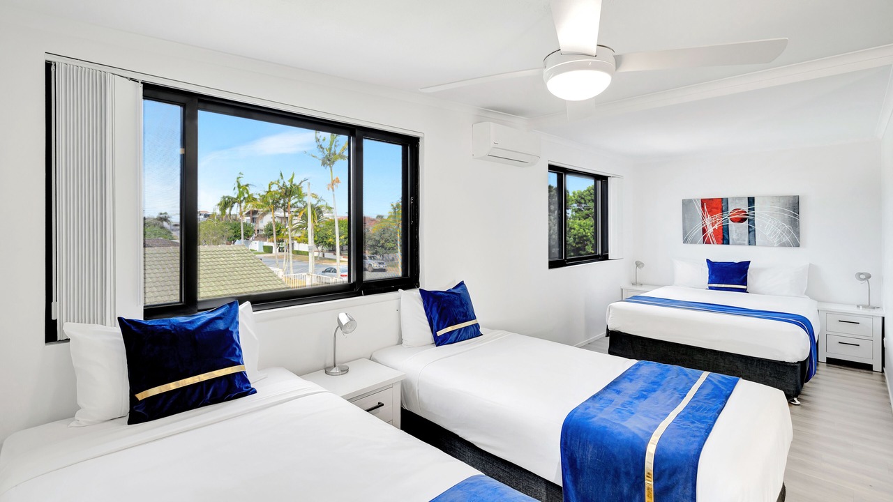 Photo of Bedroom in Mermaid Beach