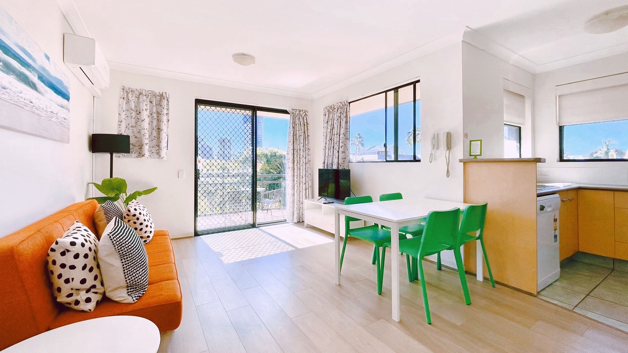 Photo of Livingroom in Mermaid Beach