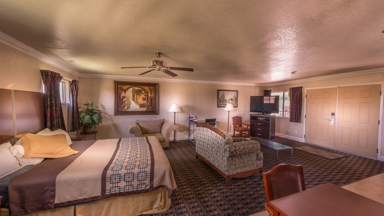 Photo of Bedroom in Reedley