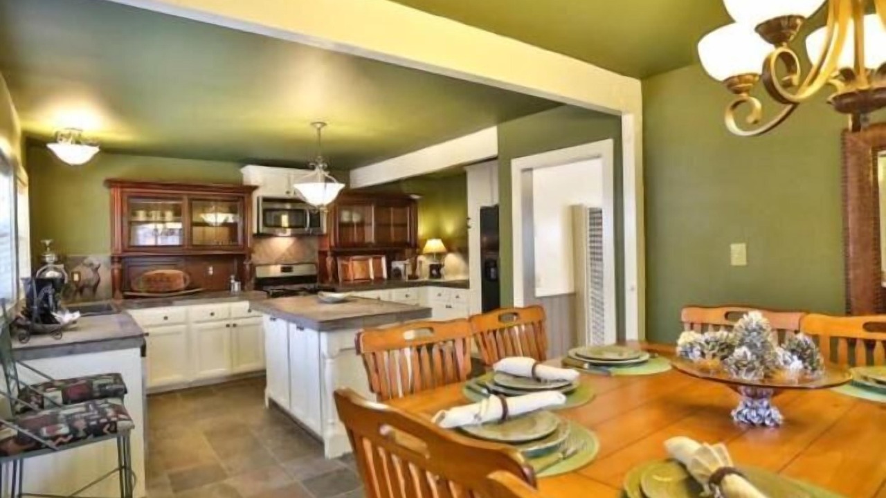 Photo of Livingroom in Big Bear Lake
