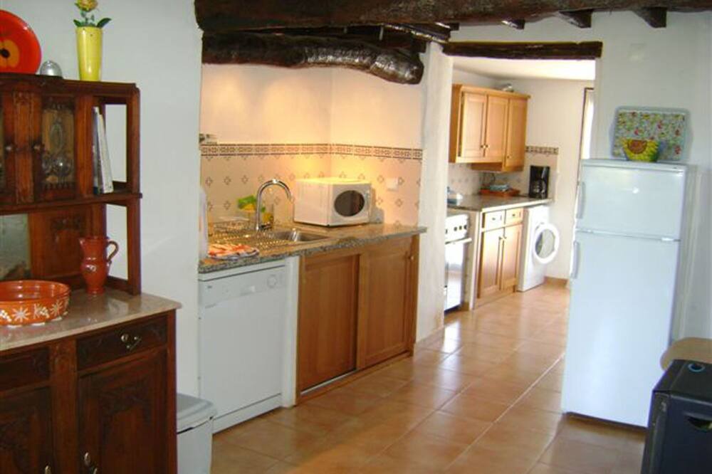 Photo of Kitchen in Arganil