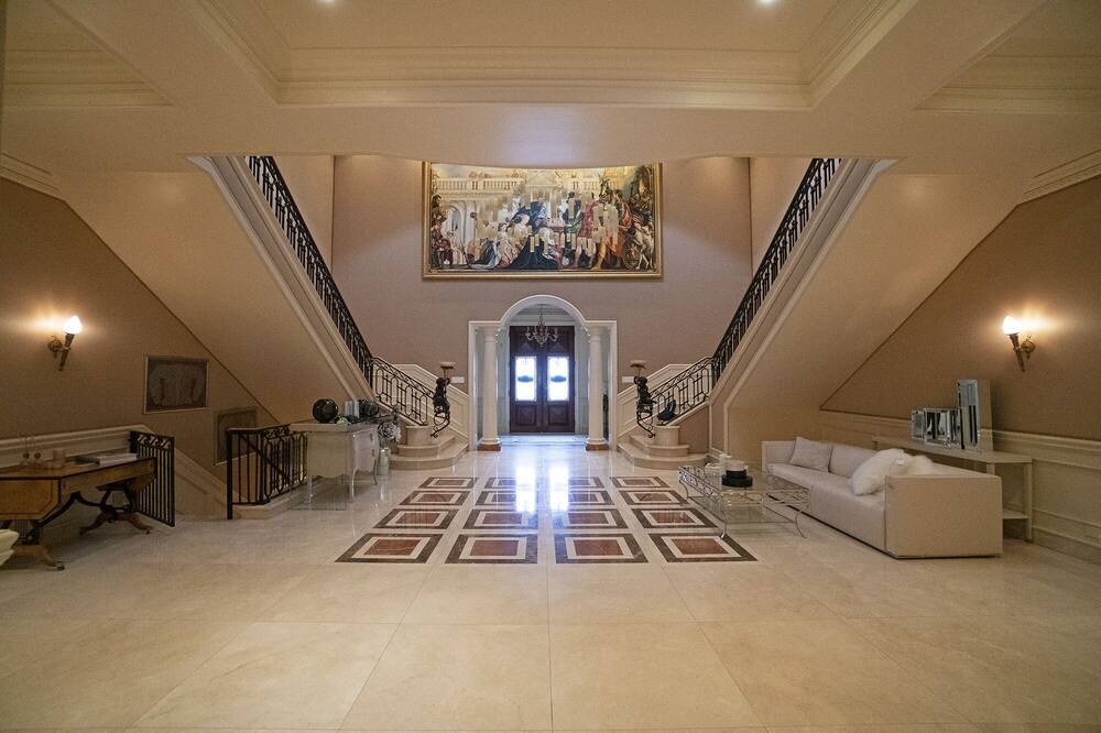 Photo of Livingroom in The Flats