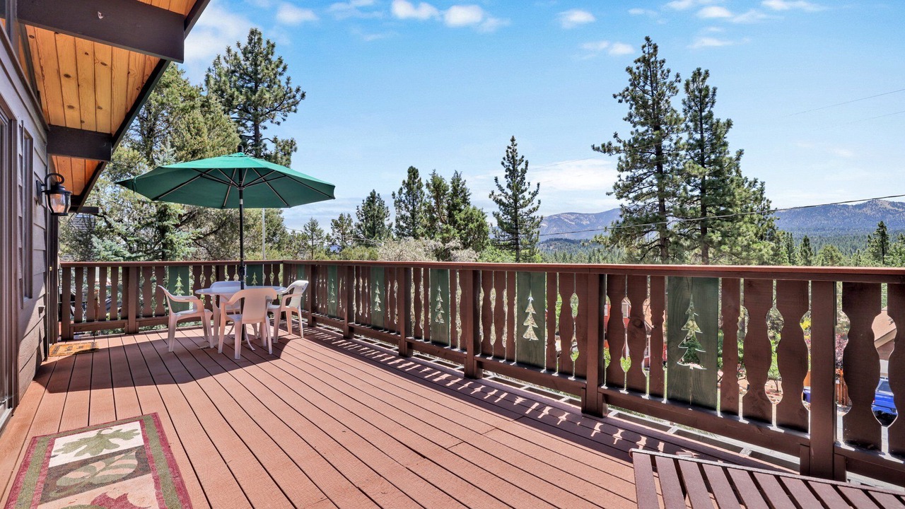 Photo of Patio Balcony in Big Bear City