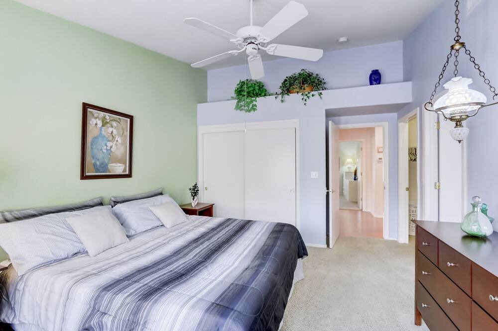 Photo of Bedroom in Summerlin