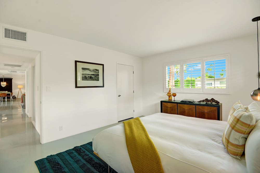 Photo of Bedroom in Deep Well Ranch